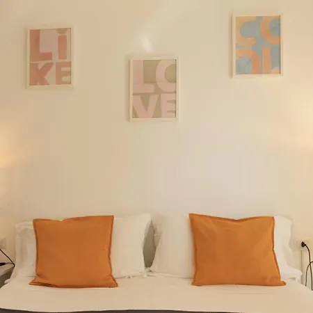 71 Guest house